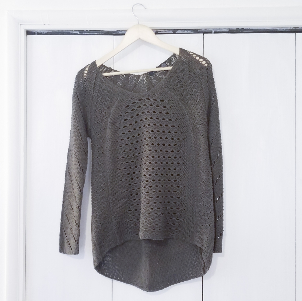 RDI Women's Green Knit Sweater